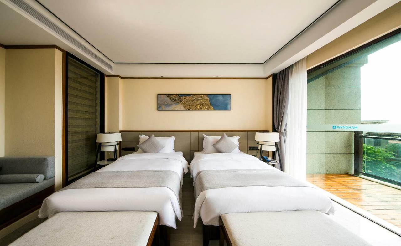 Hotel Wyndham Shenzhou Peninsula Wanning Exterior foto